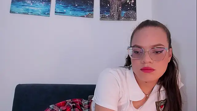 Baby Asshley online show from March 21, 9:34 pm