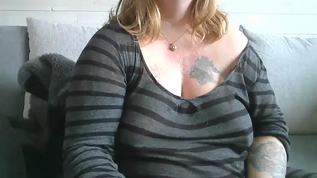 sizha6 online show from October 21, 10:38 am