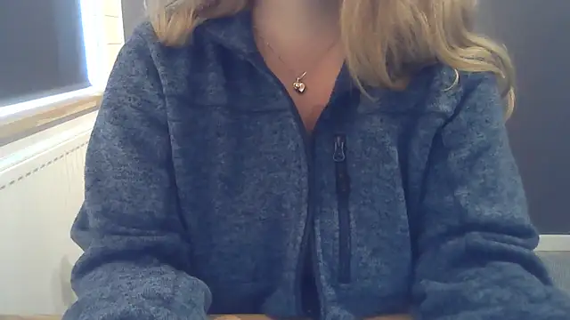 Snapshot of sizha6 chatting on June 14, 9:55 am sizha6 online show from June 14, 9:55 am