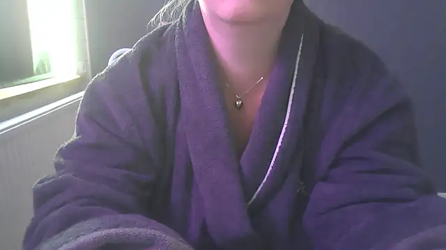 Snapshot of sizha6 chatting on June 24, 5:34 pm sizha6 online show from June 24, 5:34 pm