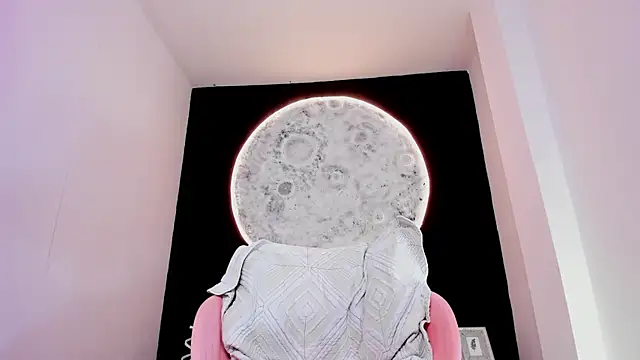 JacobRoberts1 online show from February 19, 8:12 am