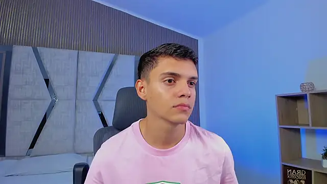 JacobRoberts1 online show from October 10, 8:08 pm