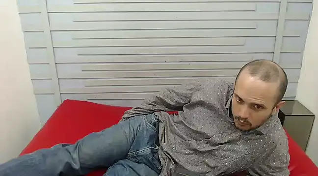 JhonTorres018 online show from March 1, 10:21 pm