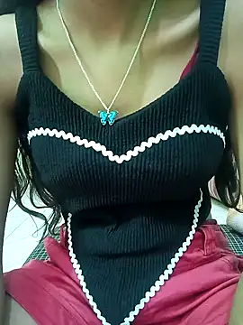 Snapshot of Aaradhna-hoy chatting on March 16, 5:36 am Aaradhna-hoy online show from March 16, 5:36 am