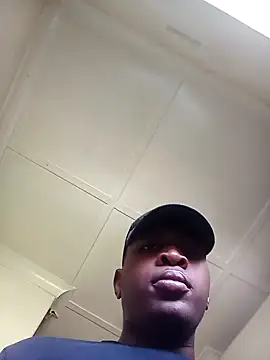 Snapshot of bosszonke123 chatting on February 22, 11:13 am bosszonke123 online show from February 22, 11:13 am