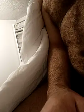 Snapshot of QuilyLoverx chatting on March 21, 12:29 am QuilyLoverx online show from March 21, 12:29 am