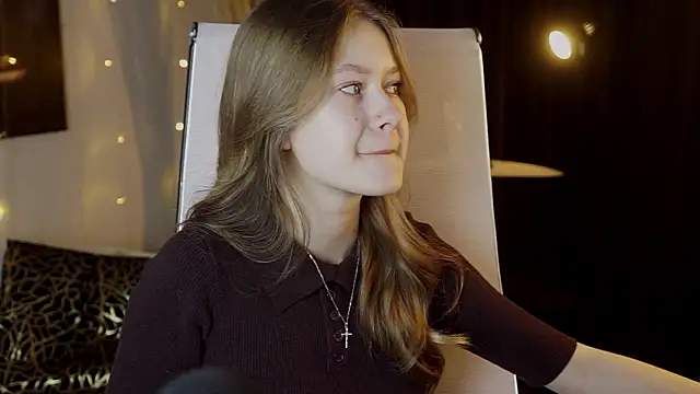 EveMundie online show from March 10, 10:20 am