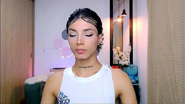 nilam valker online show from March 21, 2:50 am