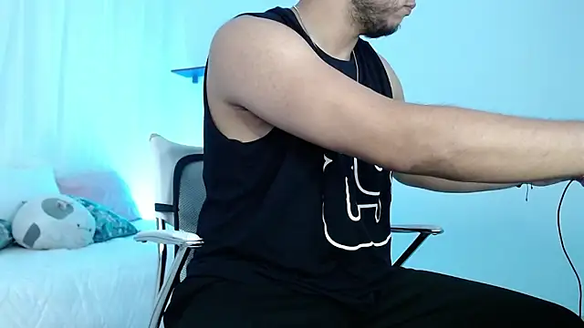 Double R12 online show from February 27, 2:21 pm