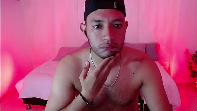 Double R12 online show from March 17, 12:25 pm