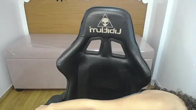 Snapshot of danatella_a chatting on September 23, 1:03 pm danatella a online show from September 23, 1:03 pm