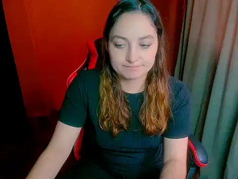 Daianna m  online show from April 21, 5:39 pm