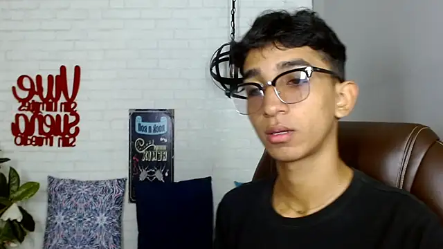 Martin Linares online show from February 20, 1:40 pm