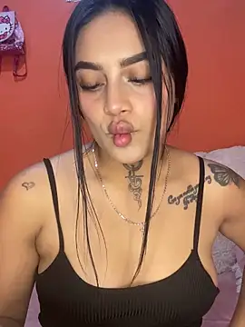 Snapshot of Emily_sharlot chatting on December 4, 6:27 pm Emily sharlot online show from December 4, 6:27 pm