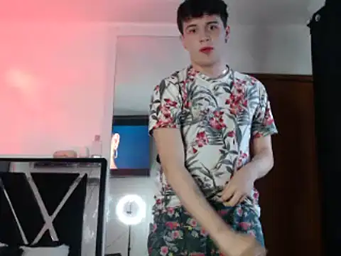 Smith boy 25 online show from March 4, 10:05 pm