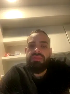 guccititi online show from October 26, 11:27 am