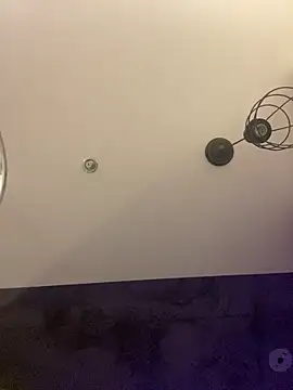 guccititi online show from October 30, 10:10 pm