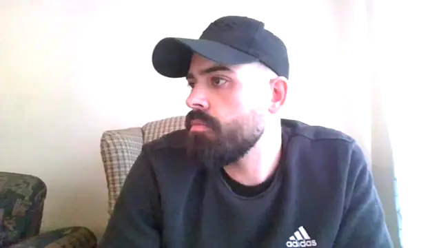 guccititi online show from March 7, 6:38 pm