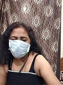 Champ Hot online show from April 30, 6:47 pm