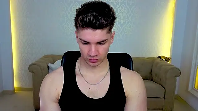 MaxKaiden online show from April 26, 10:02 am
