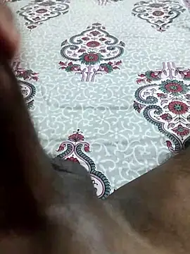 desi pb02 online show from March 7, 6:38 pm