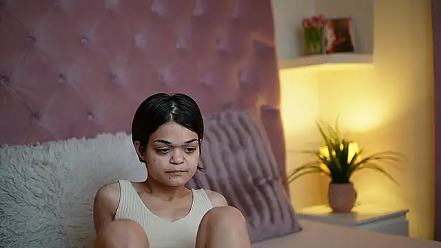 MaiaMini online show from September 22, 6:43 pm