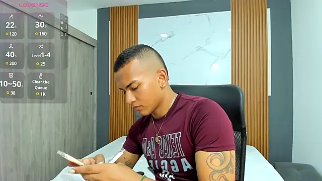 Rafa2004Cruz online show from February 18, 3:43 pm