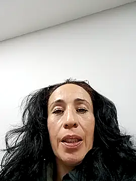 Coeur de luxure online show from February 17, 7:31 pm