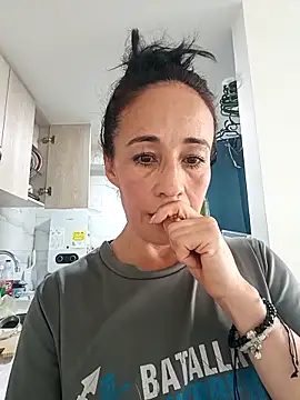 Coeur de luxure online show from September 16, 7:15 pm