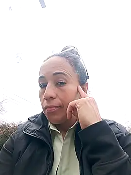 Coeur de luxure online show from October 17, 3:47 pm