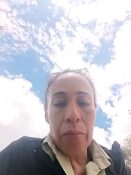 Coeur de luxure online show from October 21, 5:02 pm