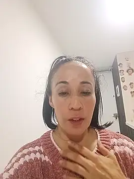 Coeur de luxure online show from January 18, 2:04 am