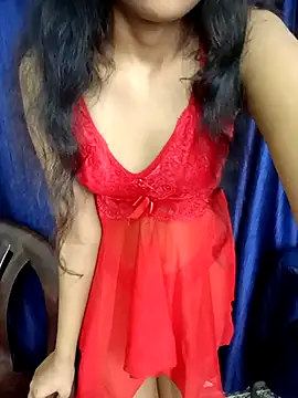 PreetyKitten online show from May 6, 3:39 pm
