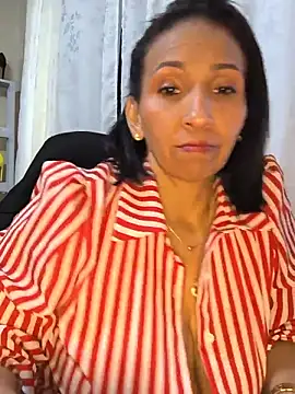 Snapshot of Mrsvictoriaaa chatting on June 21, 5:48 pm Mrsvictoriaaa online show from June 21, 5:48 pm