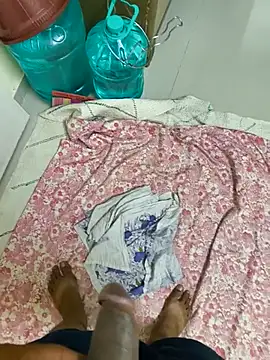 Ajzee online show from April 23, 8:33 pm