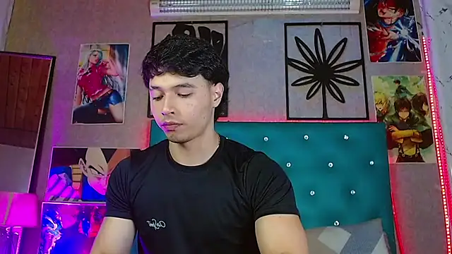 LiamAndrewzz online show from June 13, 4:54 am