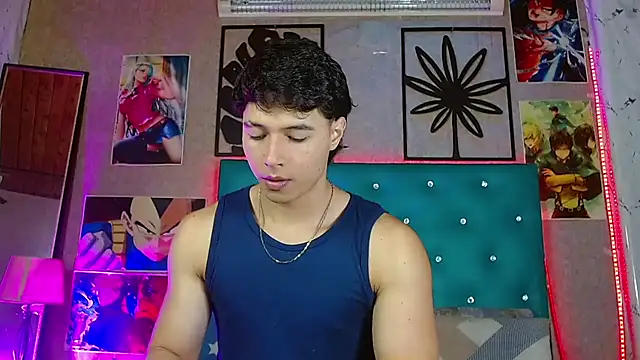 LiamAndrewzz online show from June 14, 2:46 am