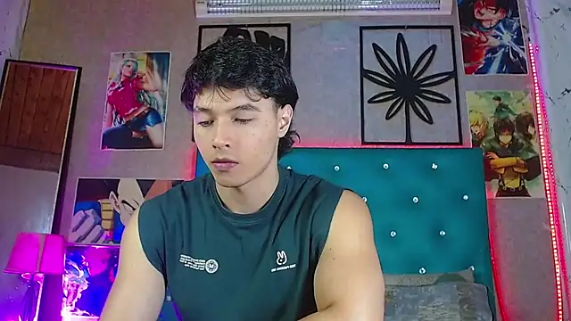 LiamAndrewzz online show from June 20, 3:42 am