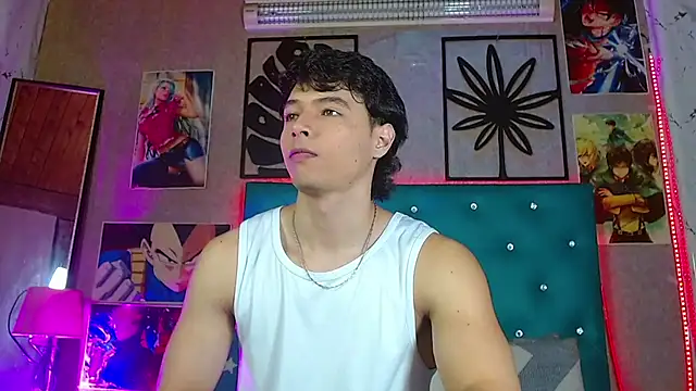 LiamAndrewzz online show from July 5, 12:28 am