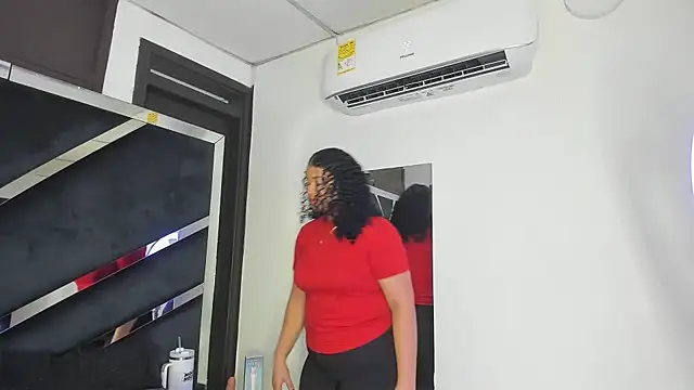 Snapshot of Rubyxht chatting on November 5, 12:38 pm Rubyxht online show from November 5, 12:38 pm