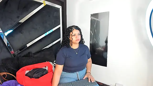 Snapshot of Rubyxht chatting on November 15, 12:23 pm Rubyxht online show from November 15, 12:23 pm