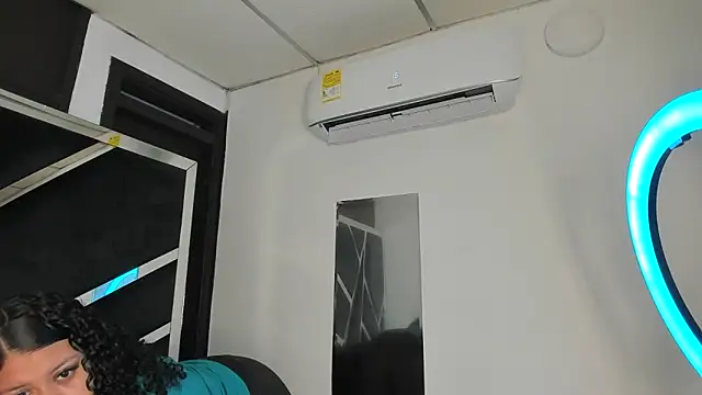 Snapshot of Rubyxht chatting on November 16, 12:33 pm Rubyxht online show from November 16, 12:33 pm