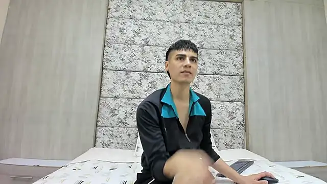 frank jhonsson online show from February 3, 7:08 pm