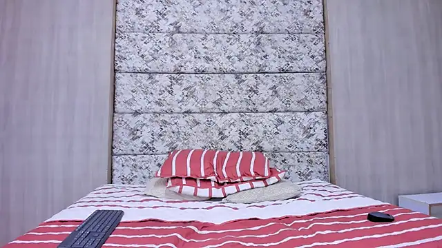 frank jhonsson online show from March 10, 6:57 pm