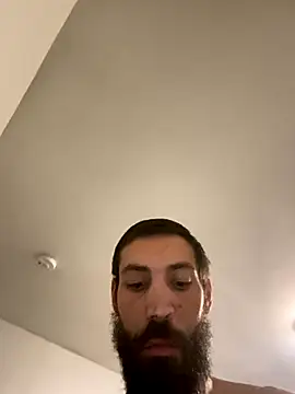 Snapshot of QueenM3 chatting on November 18, 6:45 pm QueenM3 online show from November 18, 6:45 pm