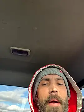 Snapshot of QueenM3 chatting on November 27, 7:27 pm QueenM3 online show from November 27, 7:27 pm