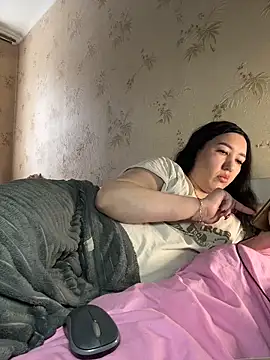 Naughtbaby 2025 online show from February 15, 7:51 am