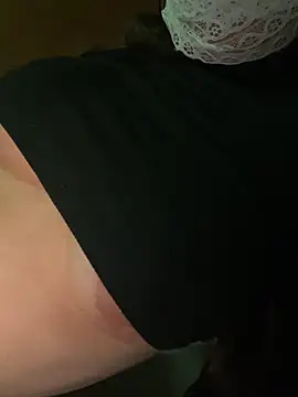 Hisex003 online show from February 21, 6:40 am