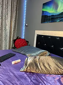 Siena Amaris online show from March 3, 4:46 pm