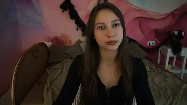 Snapshot of PaigePrado chatting on October 31, 1:45 pm PaigePrado online show from October 31, 1:45 pm